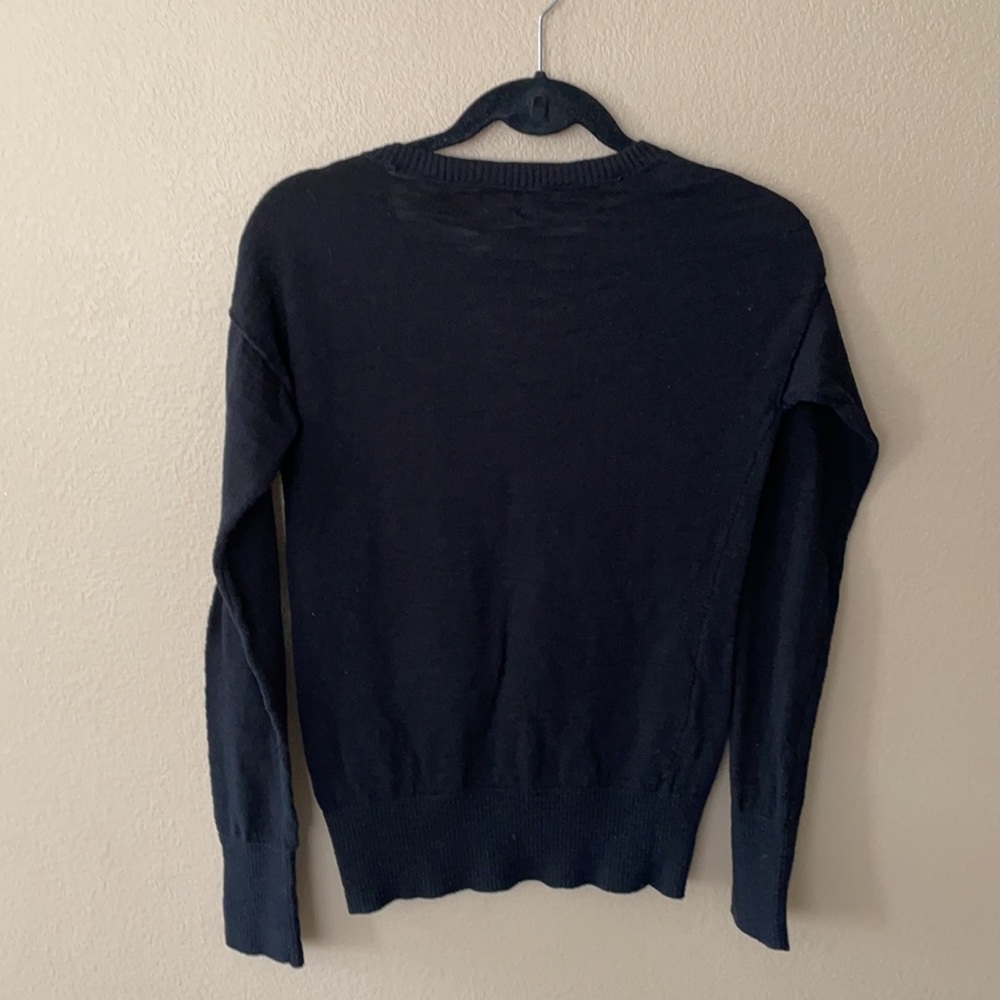 Mossimo Sweater - Picture 2 of 4